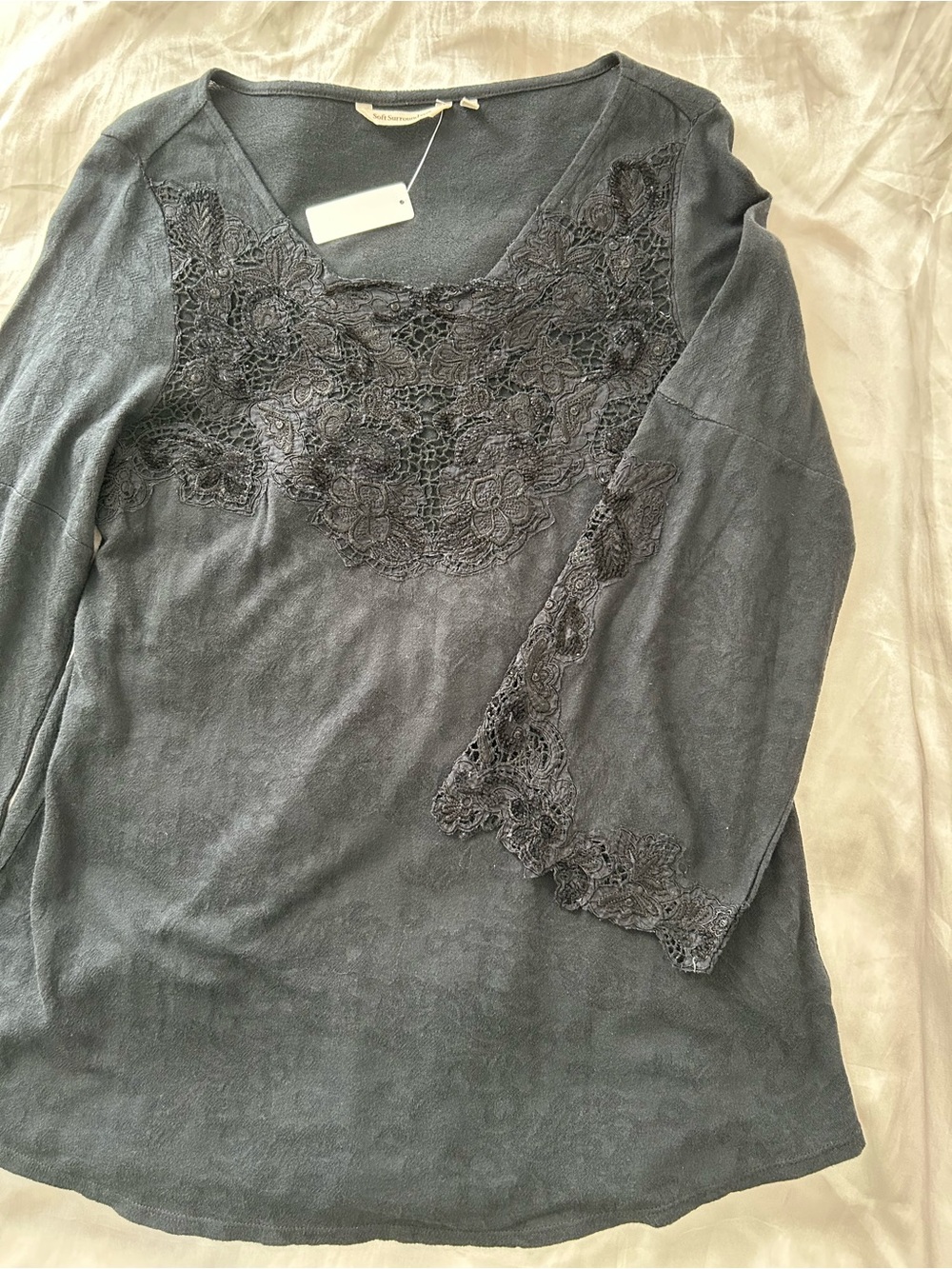 Soft Surroundings Black Lace Trim V-Neck Long Sleeve Top New With Tag